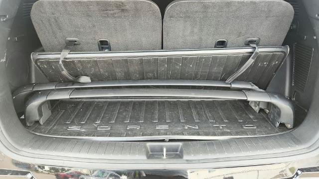 Used 2022 Kia Sorento S FWD image 31