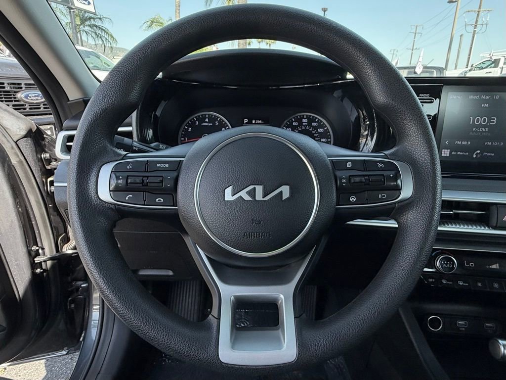 Used 2023 Kia K5 LXS FWD image 19