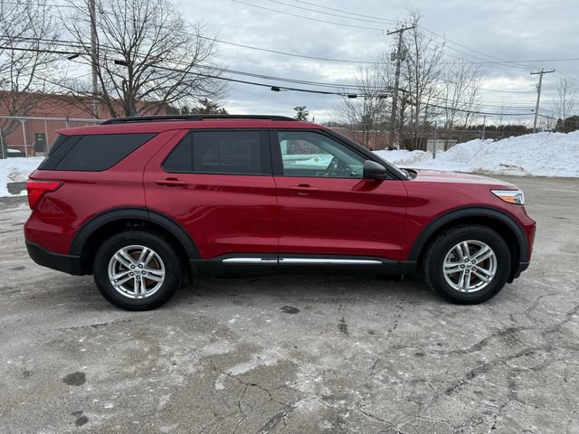 Certified 2022 Ford Explorer XLT image 5