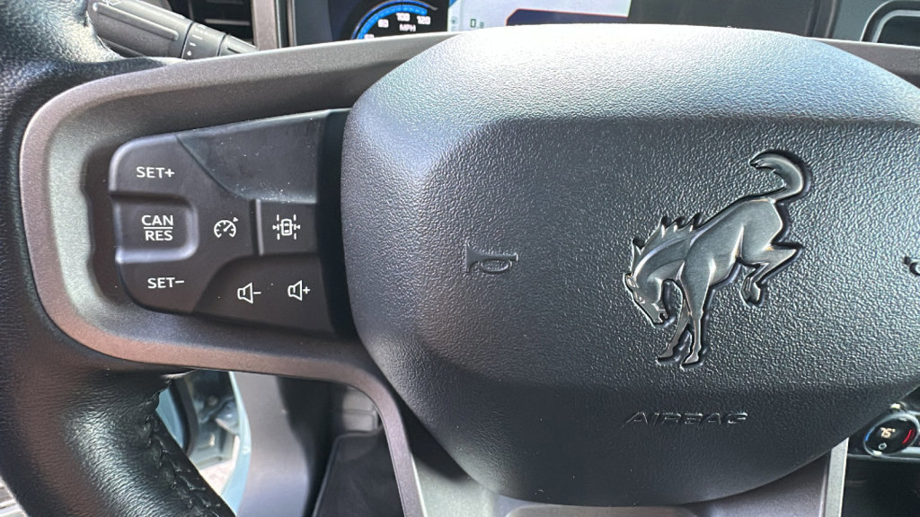 Certified 2023 Ford Bronco Black Diamond w/ Sasquatch Package image 19