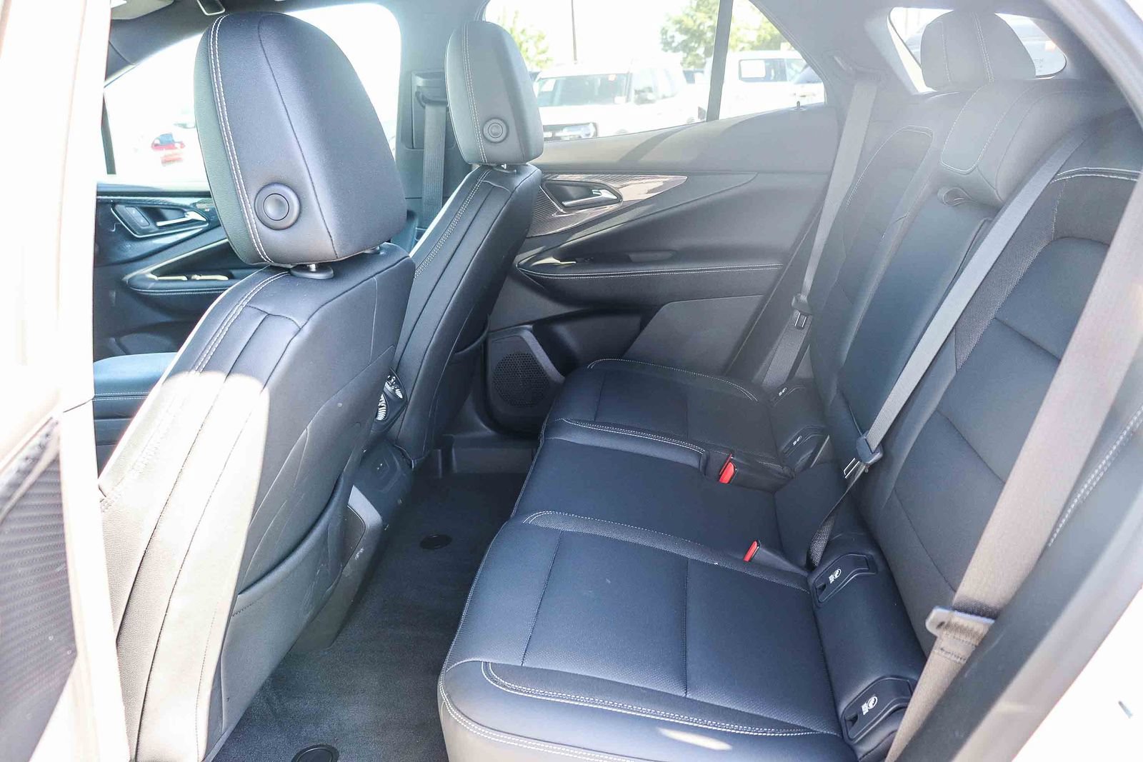 Used 2024 Chevrolet Blazer EV LT AWD/4WD image 17