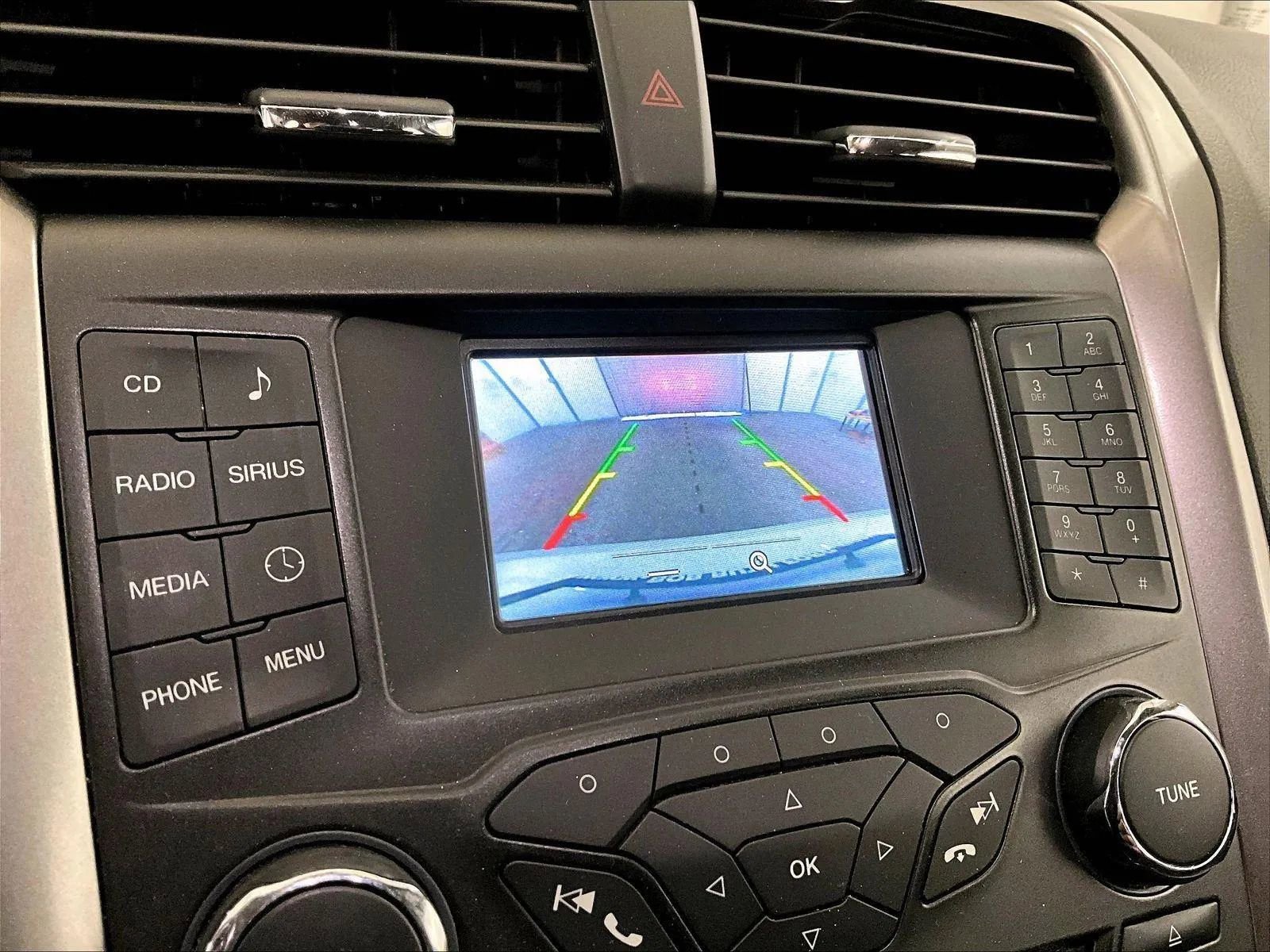 Certified 2018 Ford Fusion SE FWD image 20
