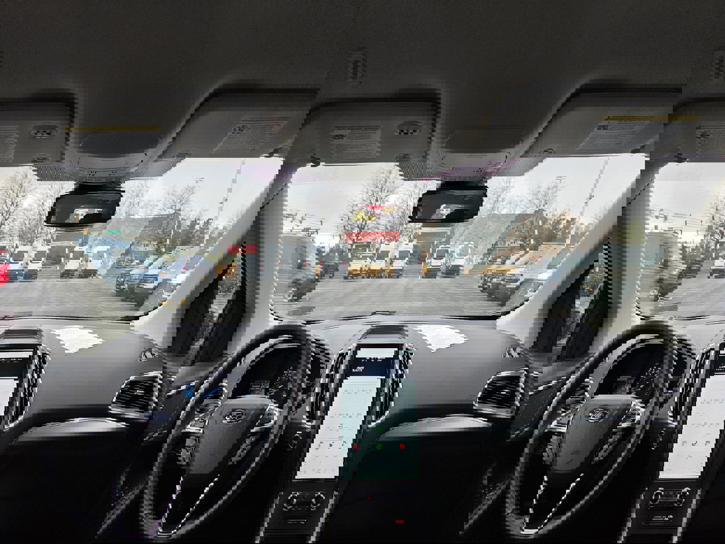 Certified 2022 Ford Edge SEL w/ Convenience Package image 11