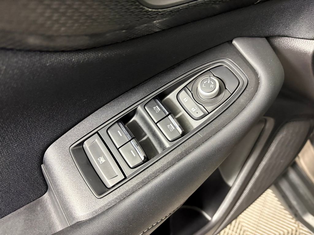 Used 2023 Subaru Outback Premium AWD/4WD image 12