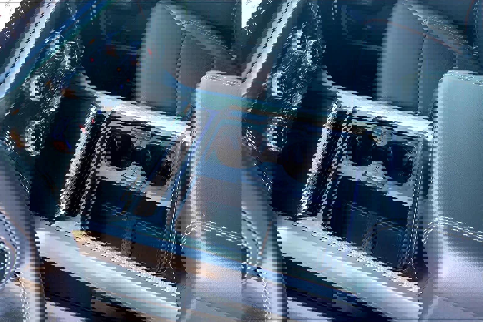 Certified 2025 Ford F450 Lariat w/ Chrome Package image 16