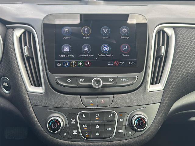 Used 2025 Chevrolet Malibu LT FWD image 24
