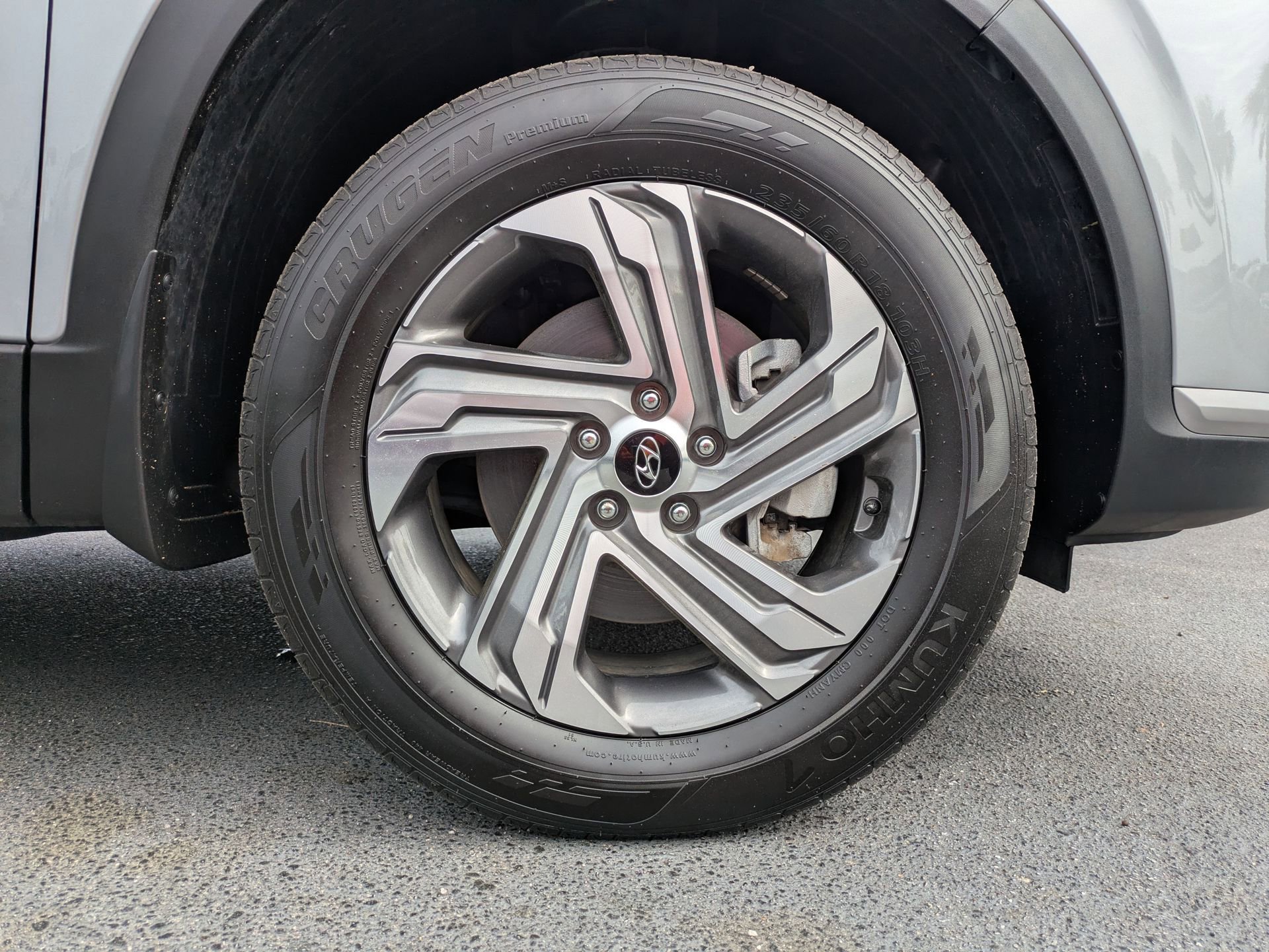 Used 2023 Hyundai Santa Fe SEL image 11