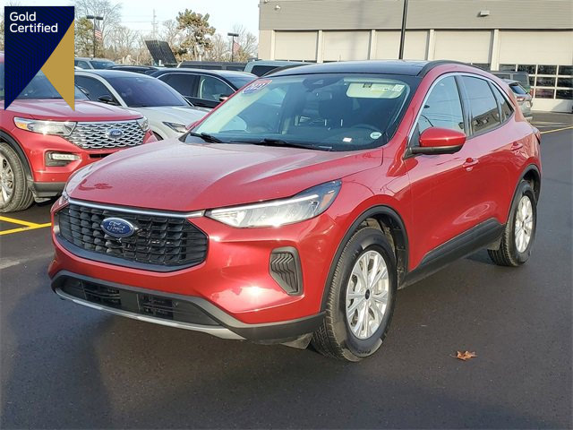 Certified 2023 Ford Escape Active w/ Tech Pack #2 image 1