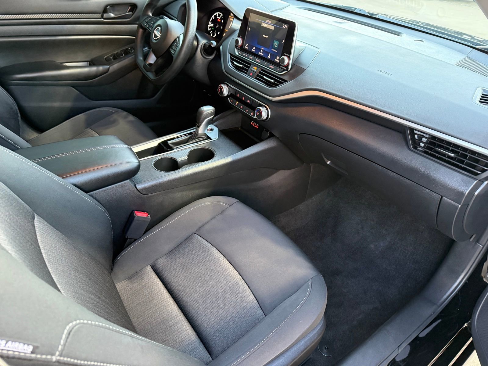 Used 2025 Nissan Altima 2.5 S image 16