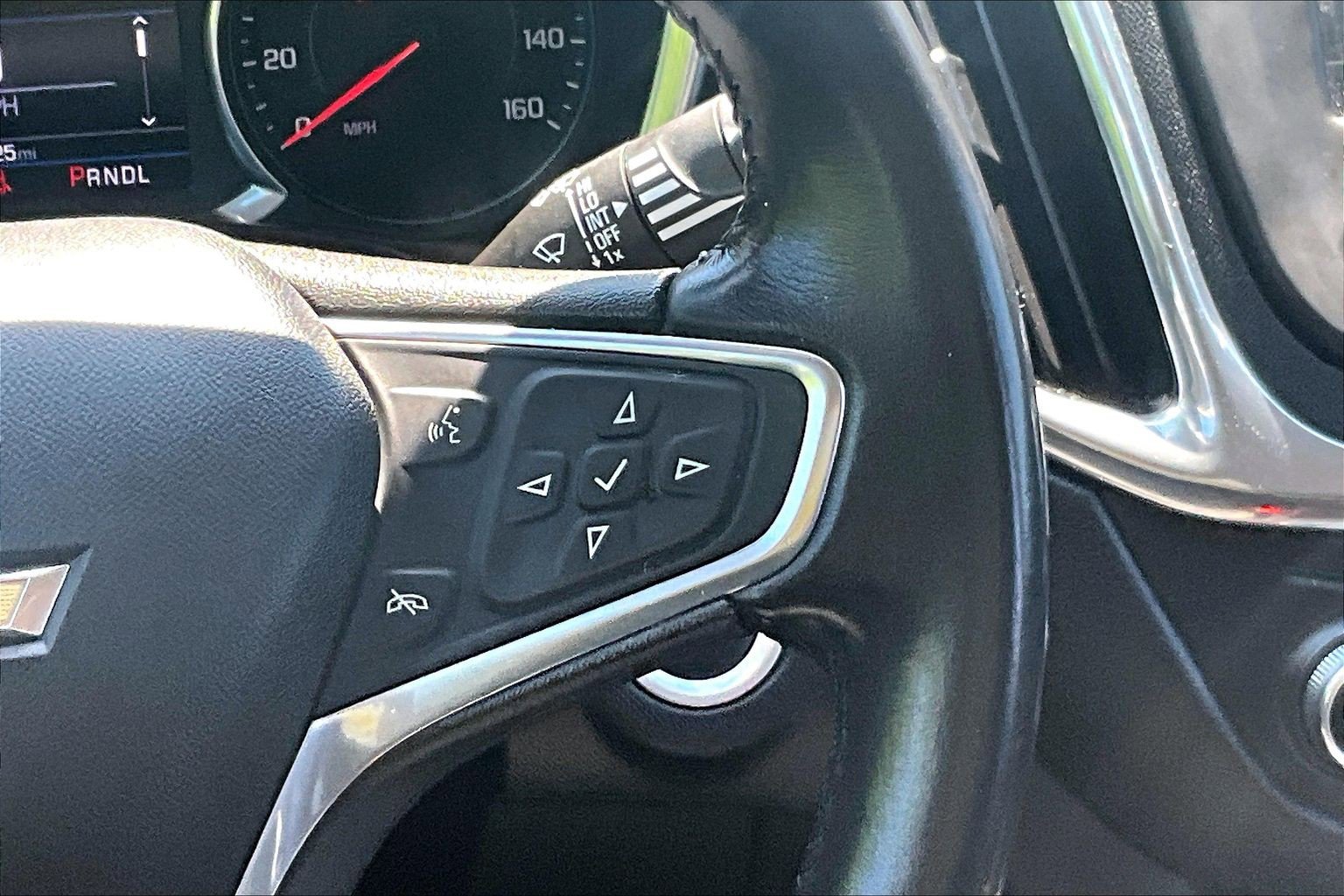 Used 2019 Chevrolet Equinox LT FWD image 21