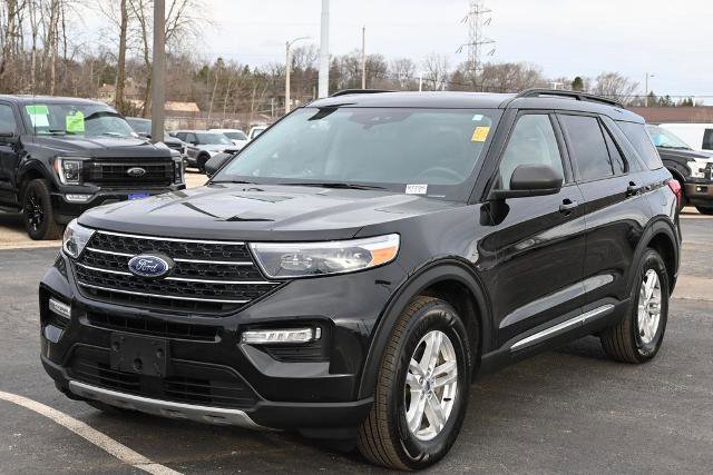 Certified 2023 Ford Explorer XLT w/ Equipment Group 202A