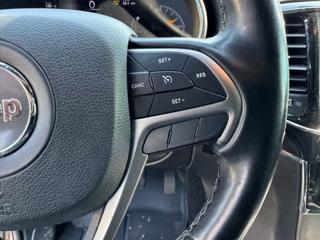 Used 2020 Jeep Grand Cherokee Overland AWD/4WD image 22