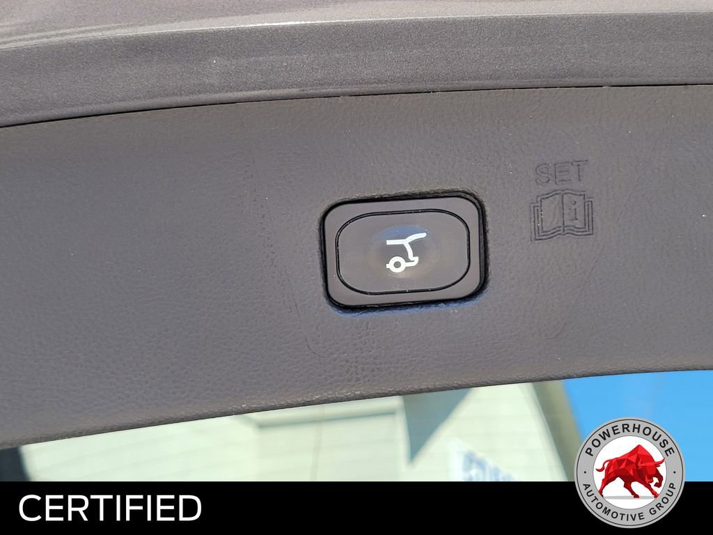 Certified 2023 Ford Edge Titanium w/ Cargo Accessory Package AWD/4WD image 15