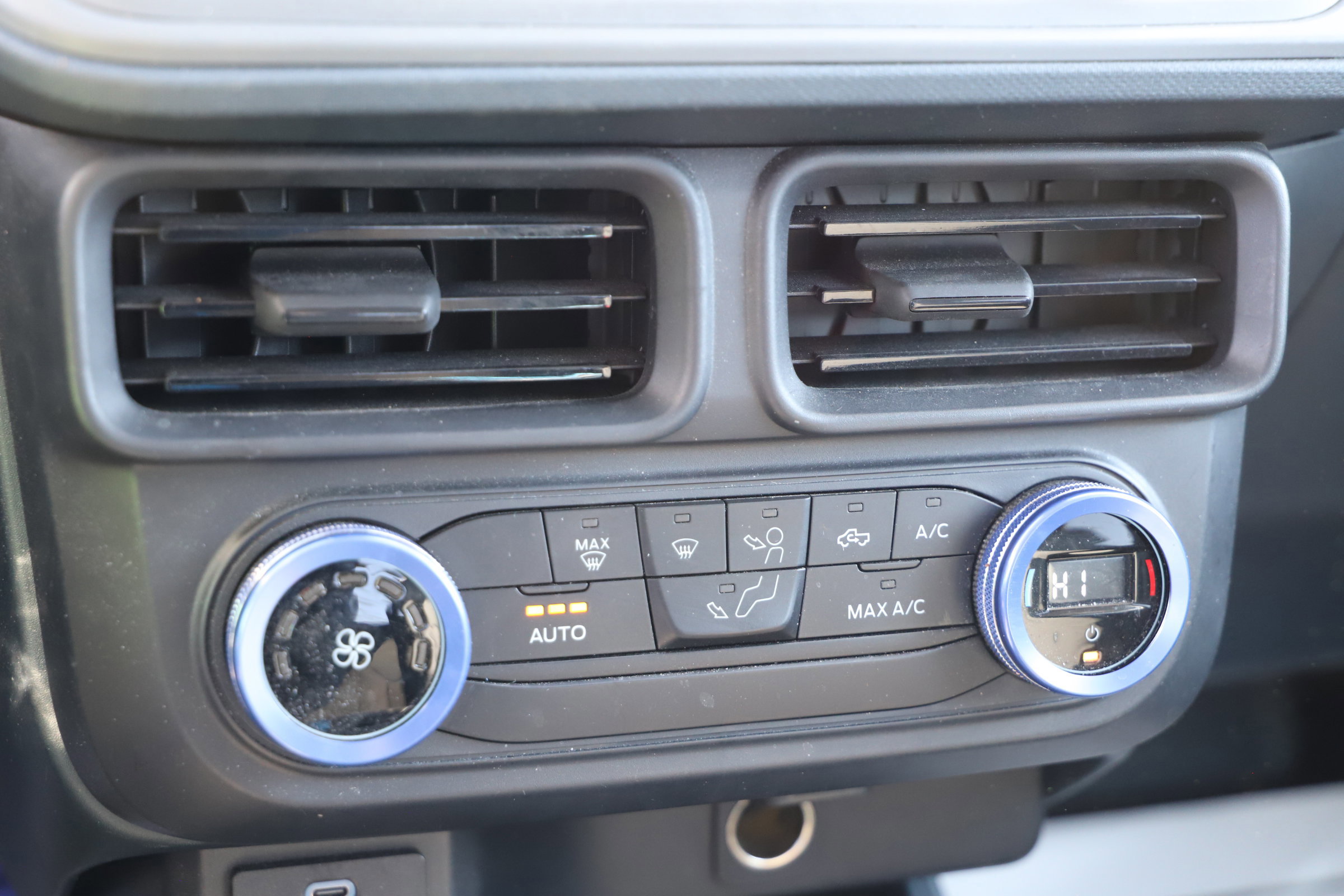 Certified 2022 Ford Maverick XL w/ Equipment Group 100A Standard image 29