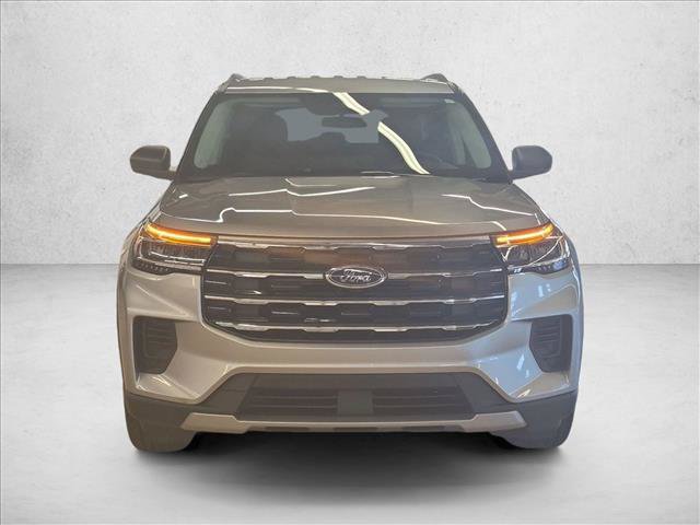 Certified 2025 Ford Explorer Active AWD/4WD image 2