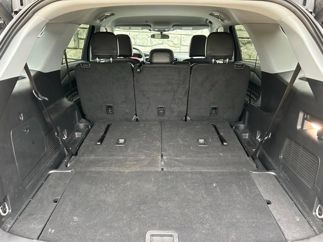 Certified 2023 Ford Explorer XLT w/ Equipment Group 202A AWD/4WD image 11