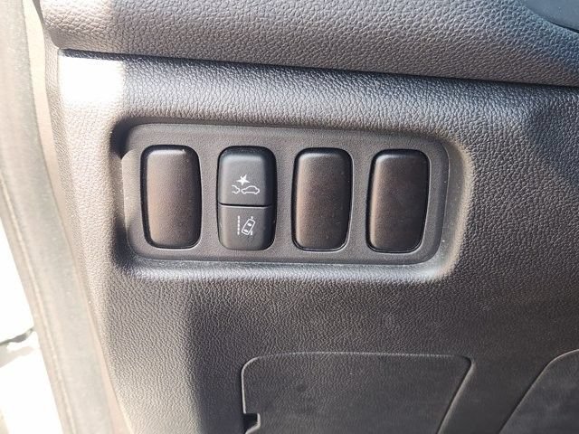 Used 2025 Mitsubishi Outlander Sport ES AWD/4WD image 31