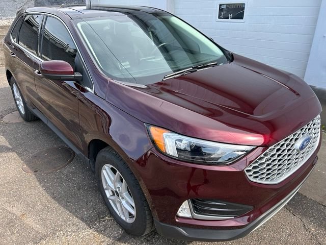 Certified 2024 Ford Edge SEL w/ Convenience Package AWD/4WD image 7
