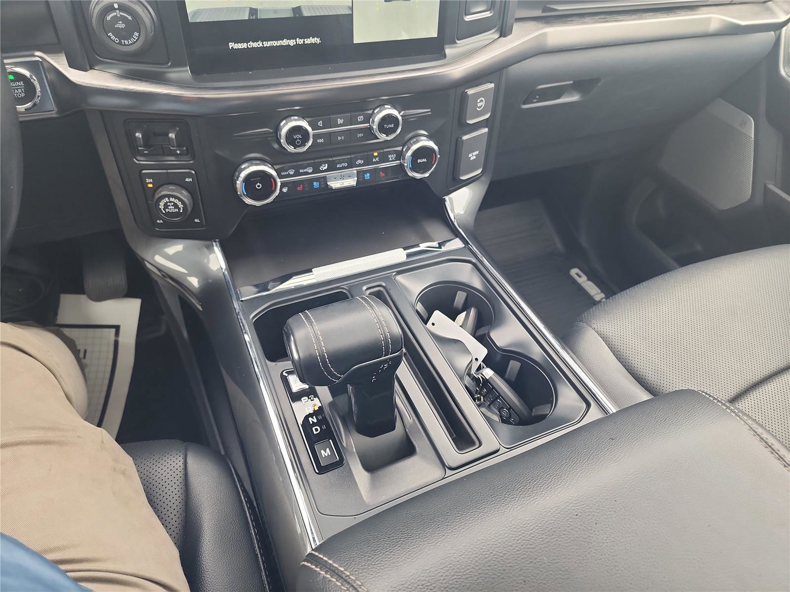 Certified 2022 Ford F150 Lariat w/ Equipment Group 502A High image 36