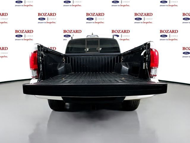 Used 2020 Toyota Tacoma SR image 27