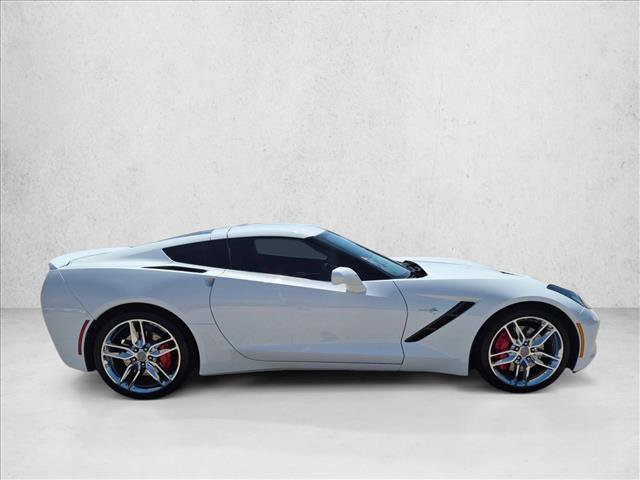 Used 2017 Chevrolet Corvette Stingray Coupe RWD image 4