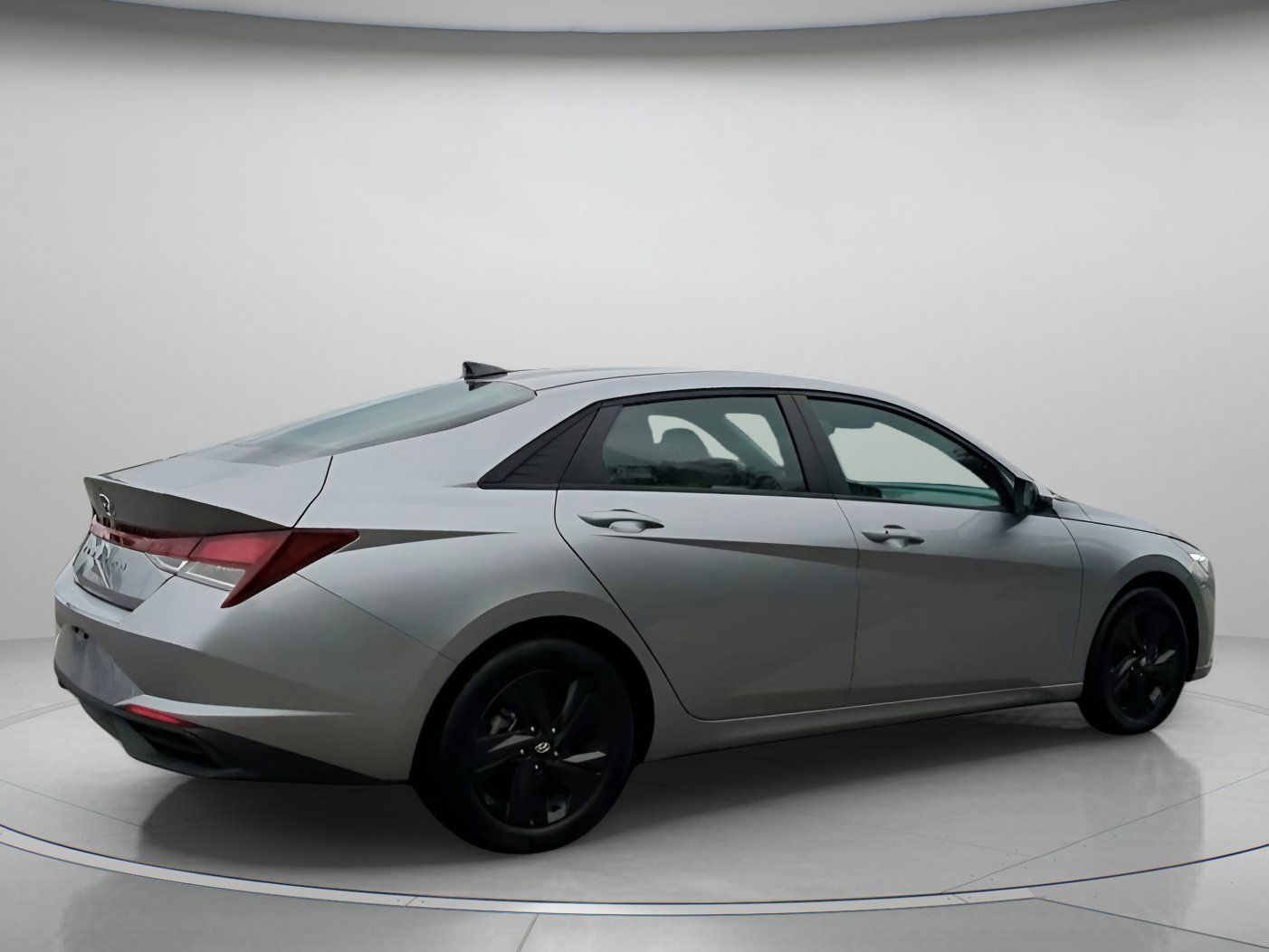 Used 2023 Hyundai Elantra SEL w/ Cargo Package image 21