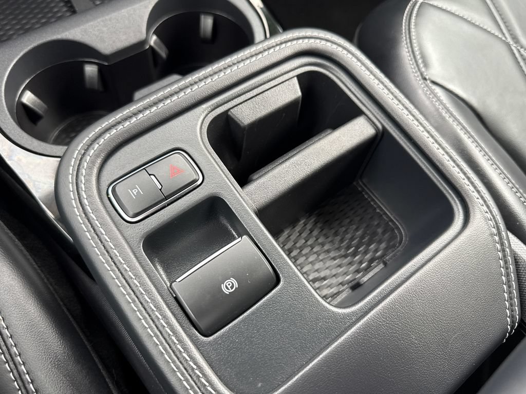 Certified 2025 Ford Mustang Mach-E Select w/ Comfort Package Lite AWD/4WD image 24