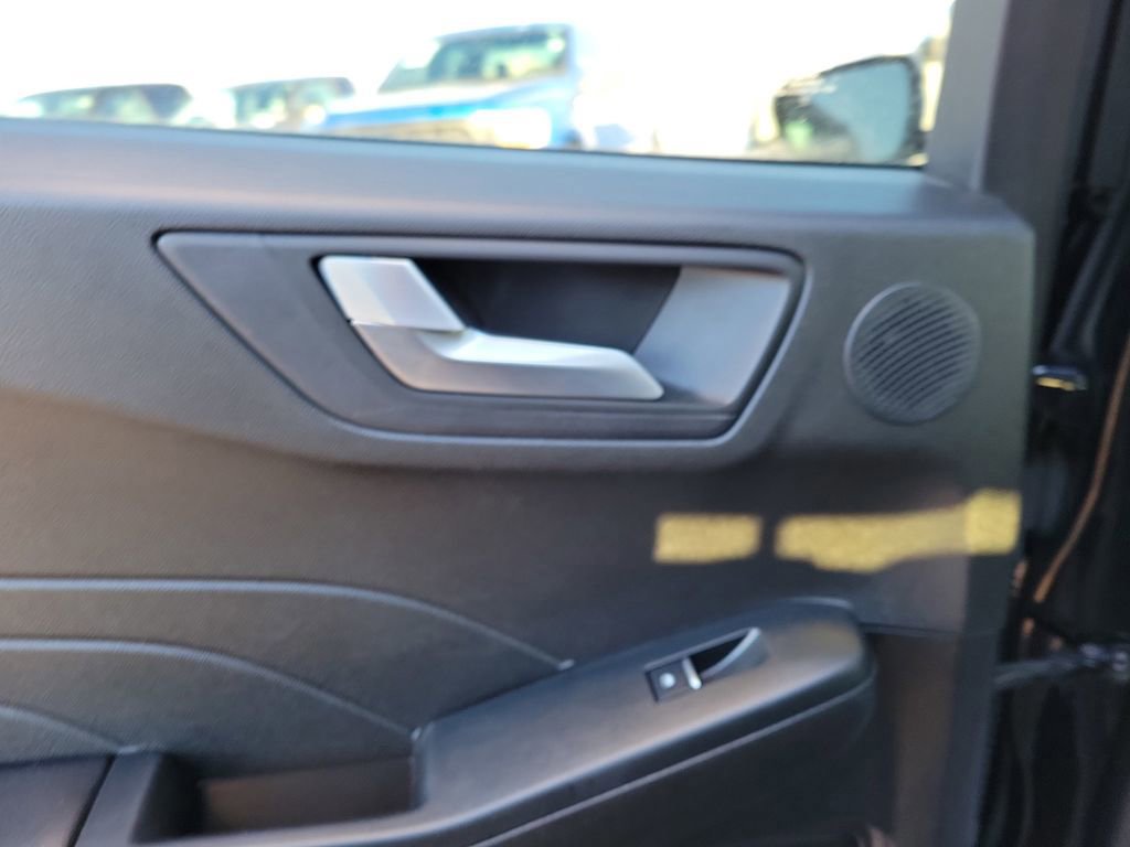 Certified 2023 Ford Escape Active w/ Tech Pack #2 image 14