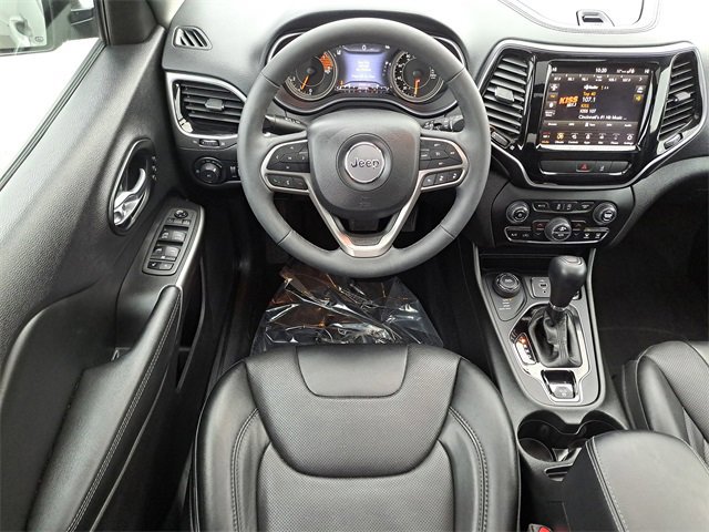 Used 2022 Jeep Cherokee Limited w/ Elite Package image 11