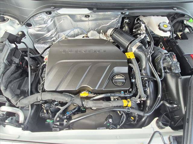 Used 2025 Buick Envista Sport Touring w/ Convenience I Package FWD image 22