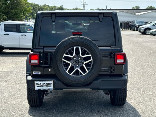 Used 2020 Jeep Wrangler Unlimited Sport S AWD/4WD image 3