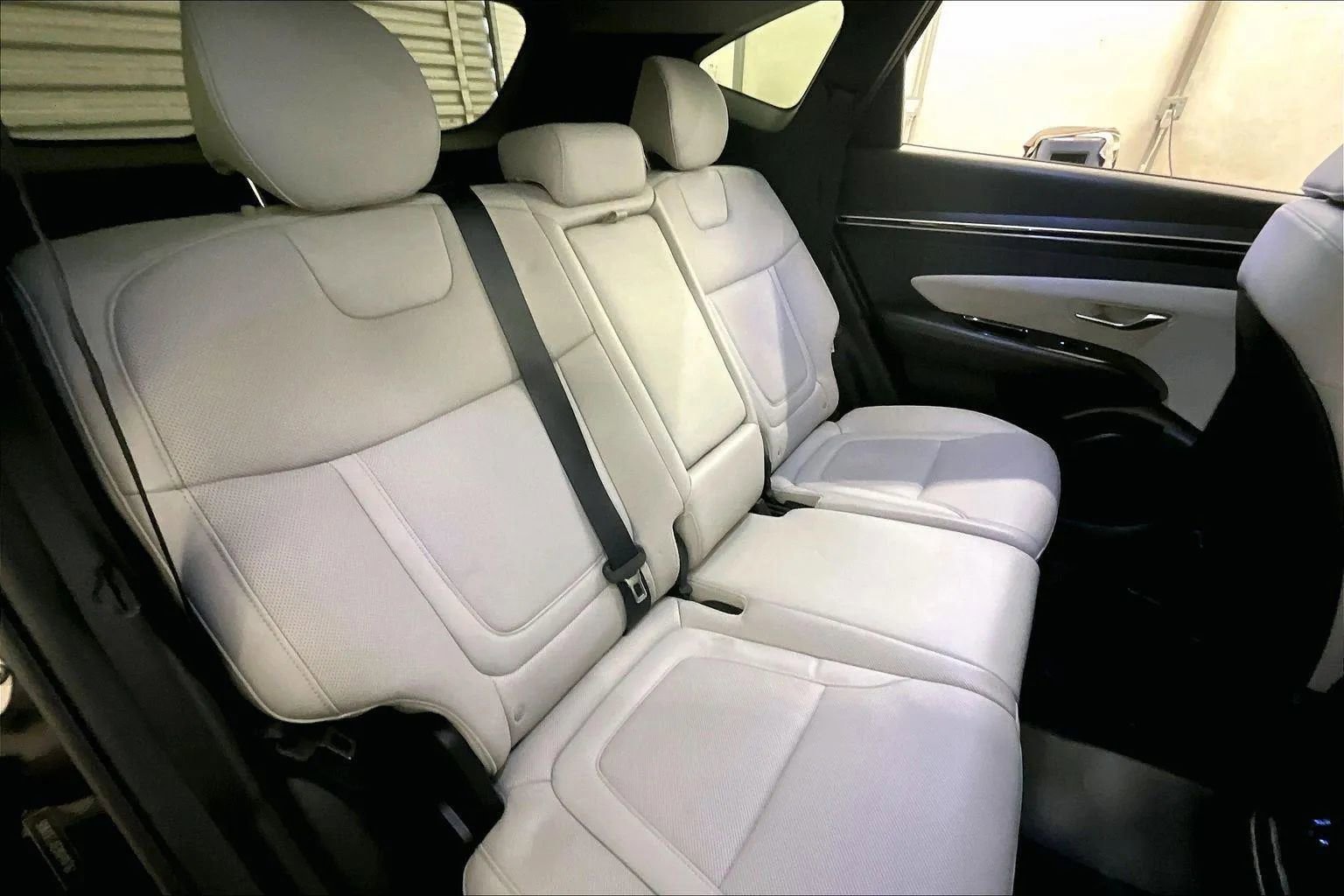 Used 2022 Hyundai Tucson Limited w/ Cargo Package image 26