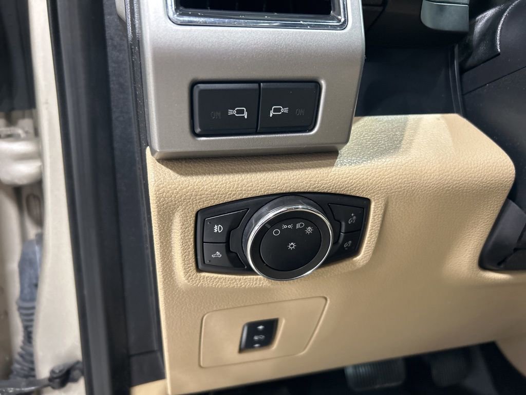 Certified 2017 Ford F150 Lariat w/ Equipment Group 502A Luxury image 12