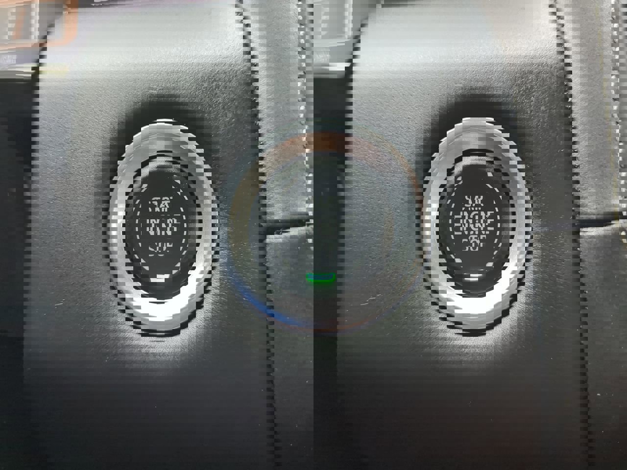 Used 2023 GMC Yukon Denali Ultimate image 27