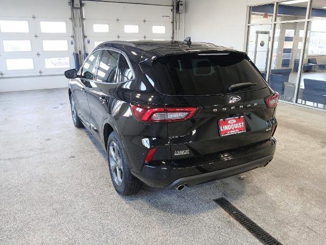 Certified 2023 Ford Escape ST-Line Select w/ Tech Pack #2 image 3