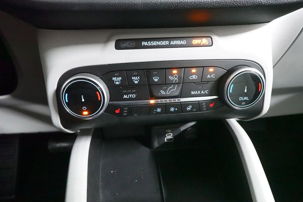 Certified 2024 Ford Escape Active AWD/4WD image 15