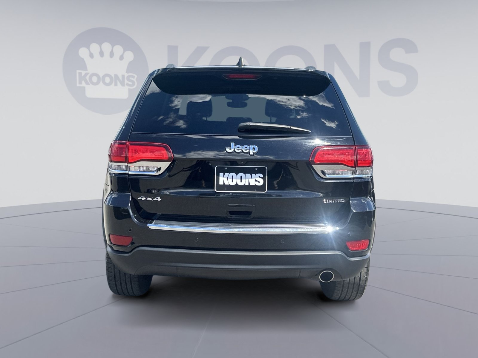 Used 2020 Jeep Grand Cherokee Limited w/ Premium Lighting Group AWD/4WD image 15