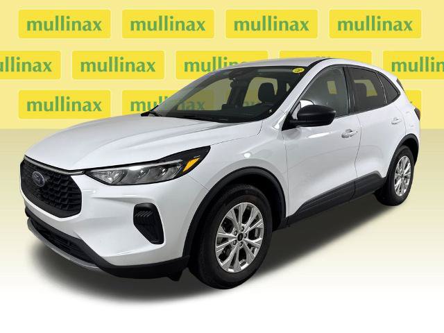 Certified 2025 Ford Escape Active FWD image 12
