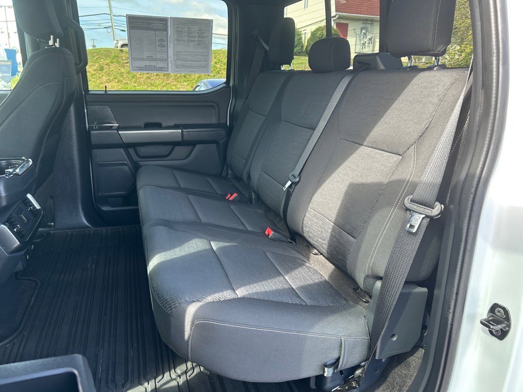 Certified 2022 Ford F150 XLT w/ Equipment Group 302A High image 8