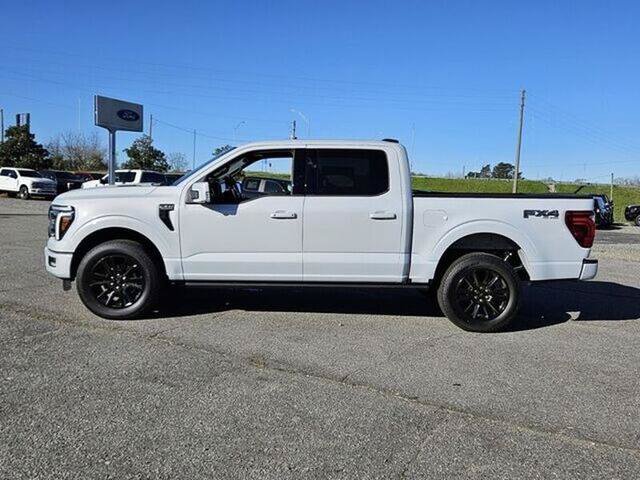 Certified 2025 Ford F150 Platinum w/ Equipment Group 702A High AWD/4WD image 4