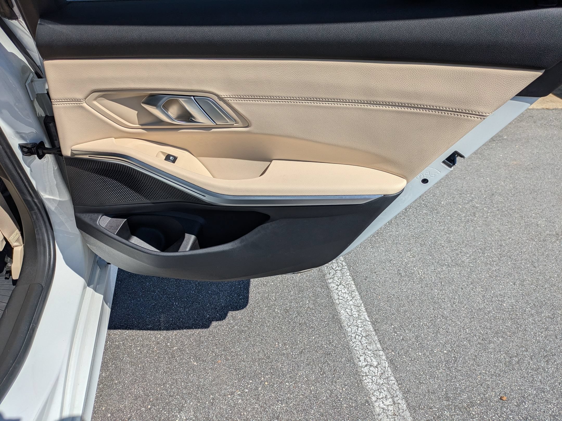 Used 2021 BMW 330i Sedan w/ Premium Package RWD image 32