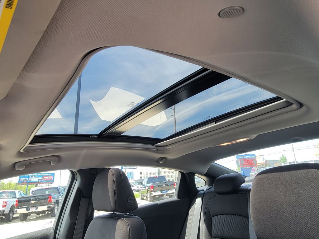 Used 2019 Chevrolet Malibu LT image 56