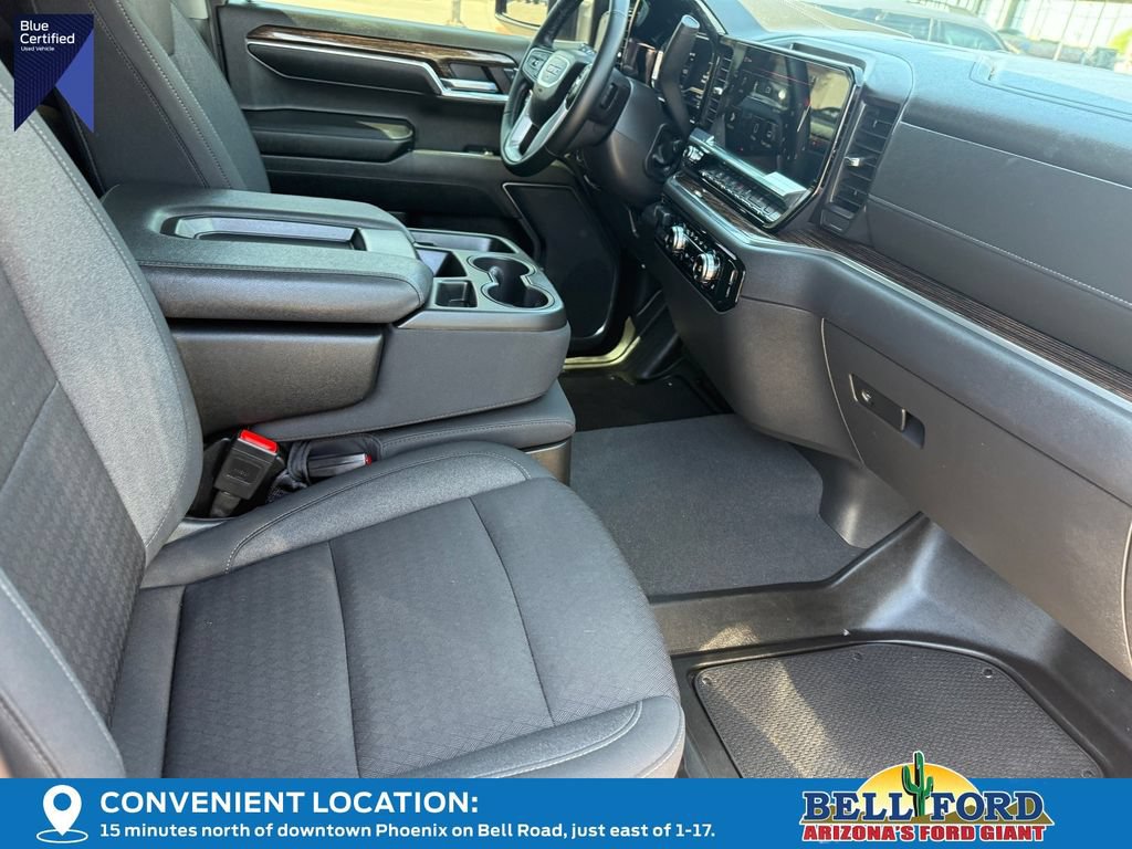Used 2024 GMC Sierra 1500 Elevation w/ X31 Off-Road Package AWD/4WD image 7