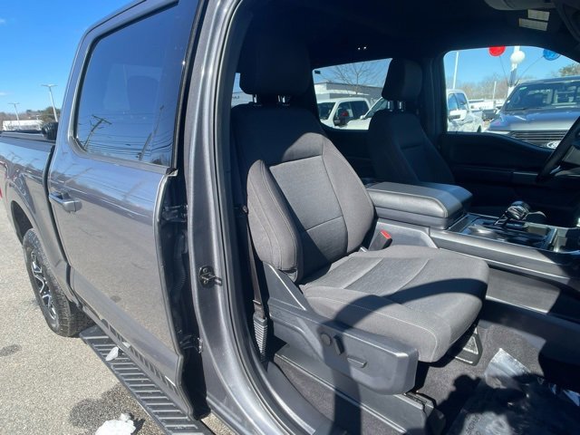 Certified 2023 Ford F150 XLT w/ Equipment Group 302A High image 31
