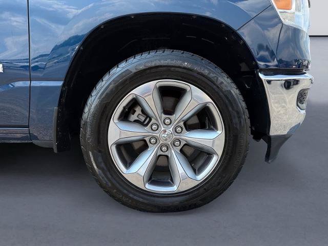 Used 2024 RAM 1500 Laramie AWD/4WD image 9