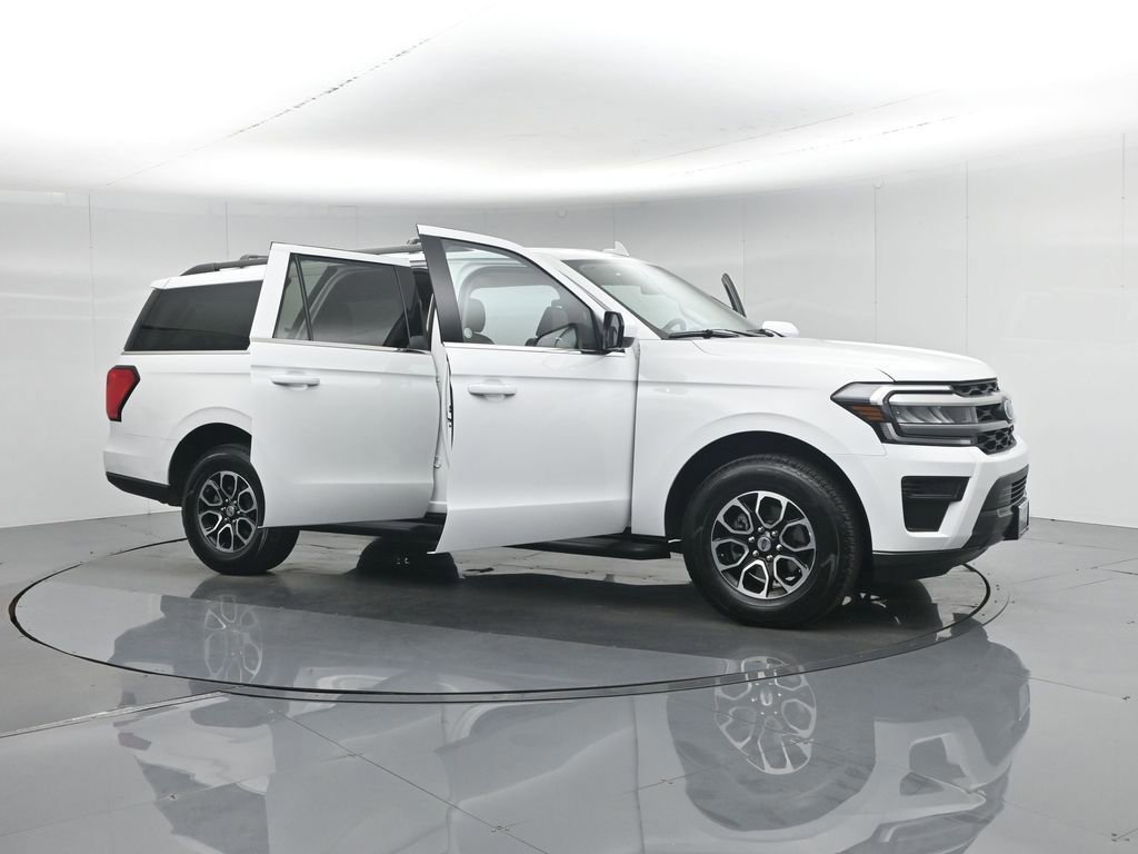 Certified 2024 Ford Expedition Max XLT image 57