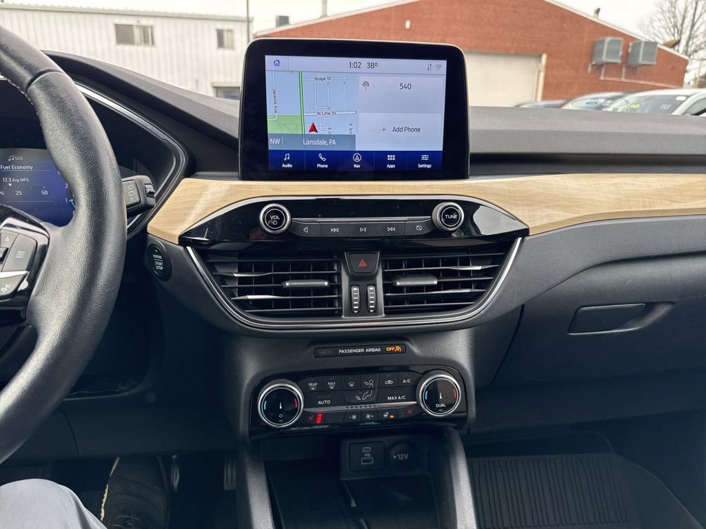 Certified 2022 Ford Escape Titanium w/ Titanium Elite Package image 26