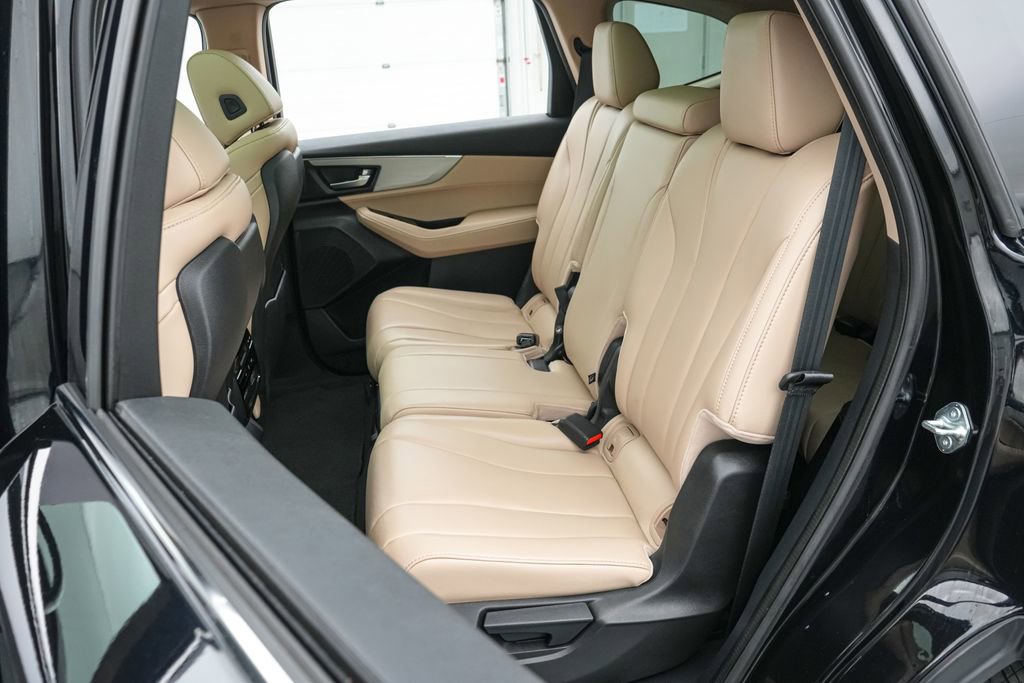 Used 2023 Acura MDX SH-AWD image 19