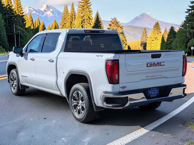 Used 2025 GMC Sierra 1500 SLT AWD/4WD image 4