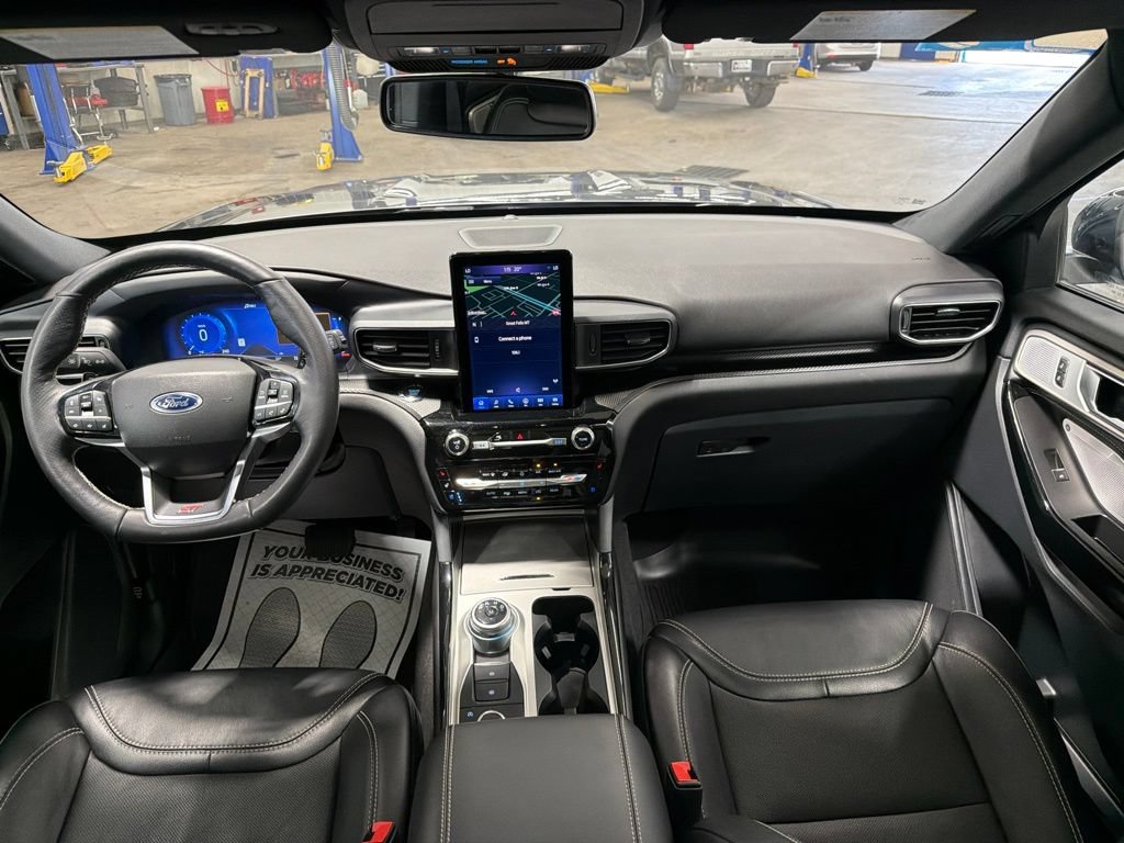 Certified 2024 Ford Explorer ST AWD/4WD image 15